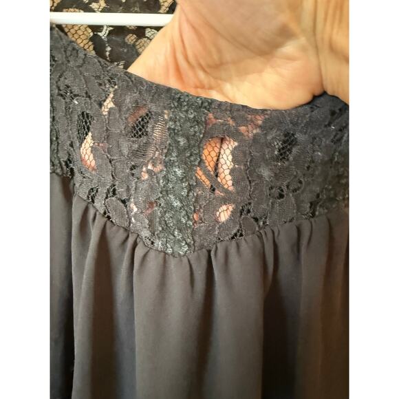 Torrid Blouse Womens Size 1X Black Lace Chiffon Boho Peasant Sheer Bell Sleeve - Picture 4 of 10